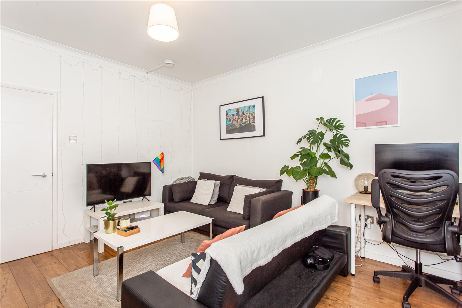 3 bed property in Harford Street, Stepney Green